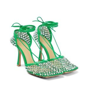 COPY - Received these beautiful shoes as a Christmas gift but they do not fit m…